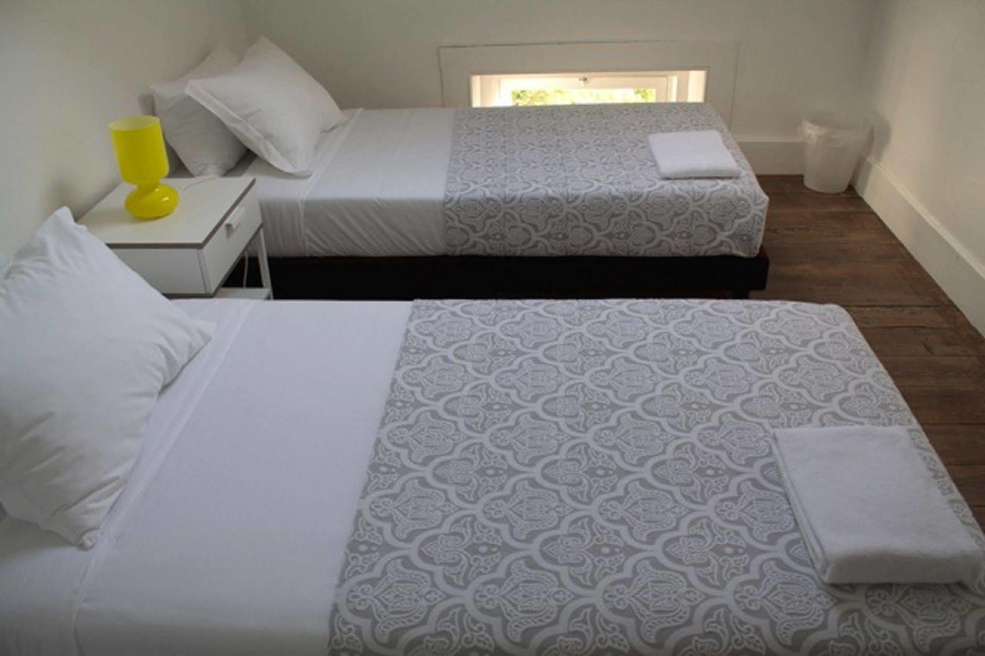 WW Hostel&Suites Coimbra Exterior foto